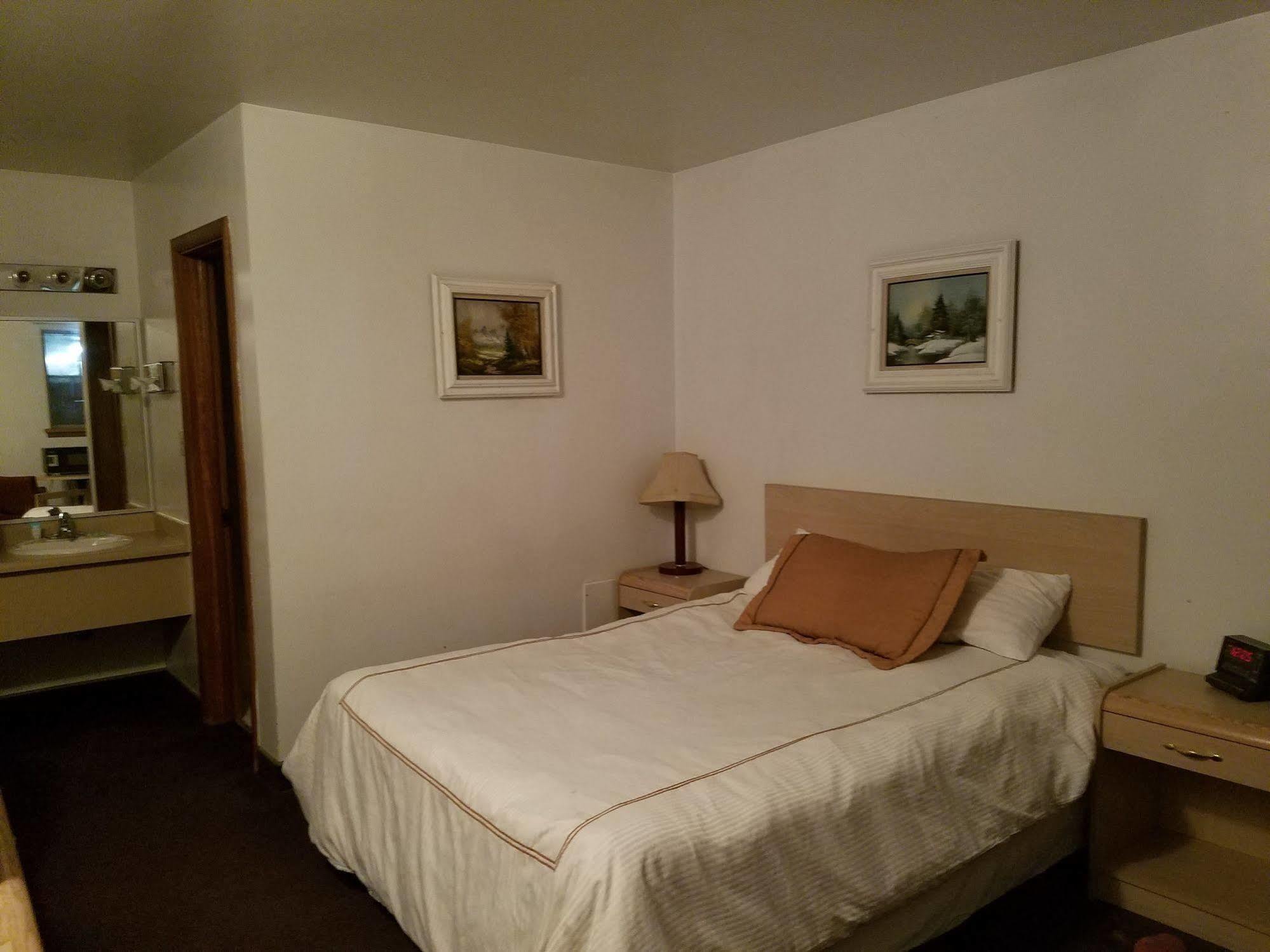 Downtown Xenion Motel Laramie Exterior foto